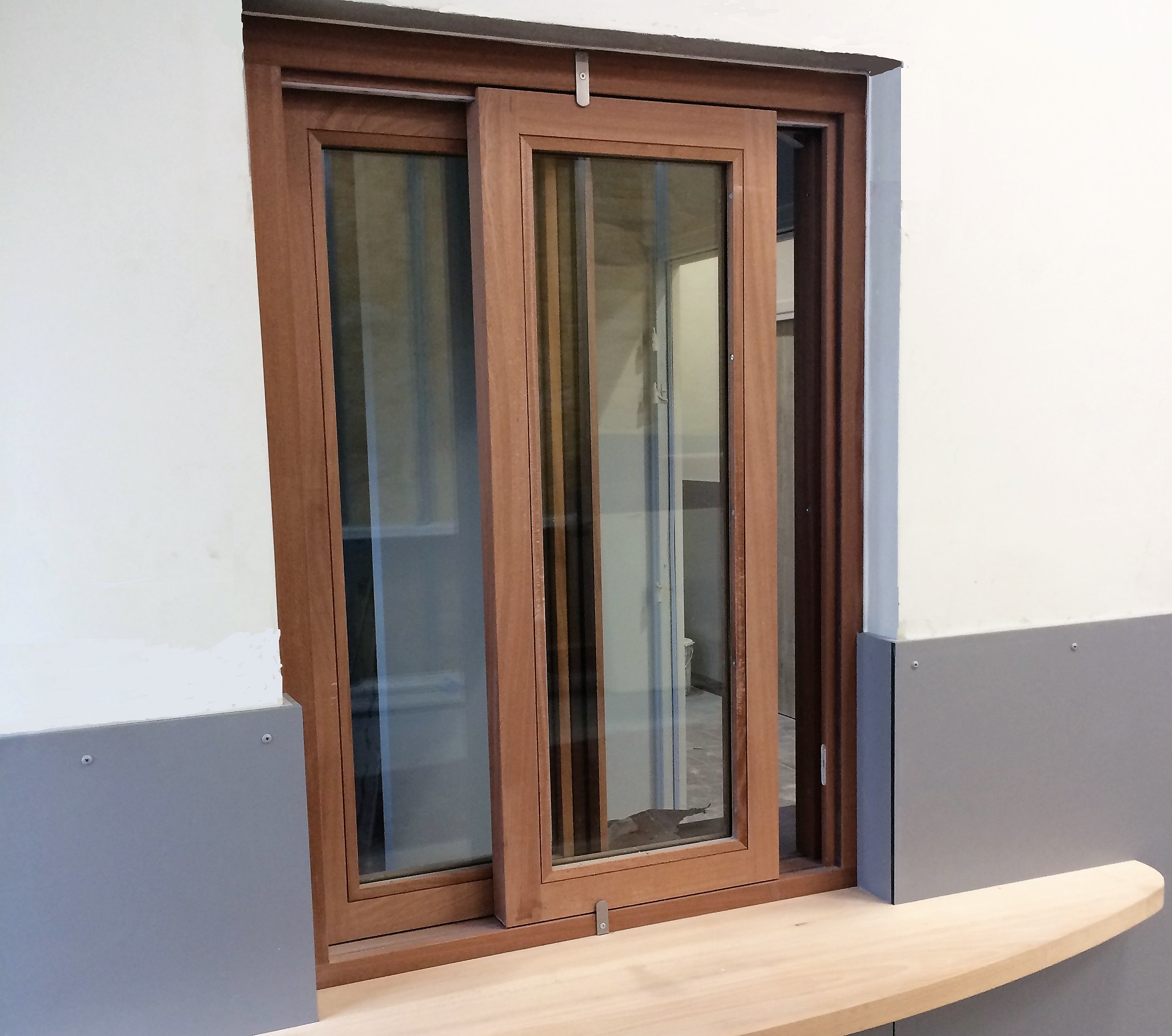 CROUZI COULIFEU GUICHET EI30 COULISSANT