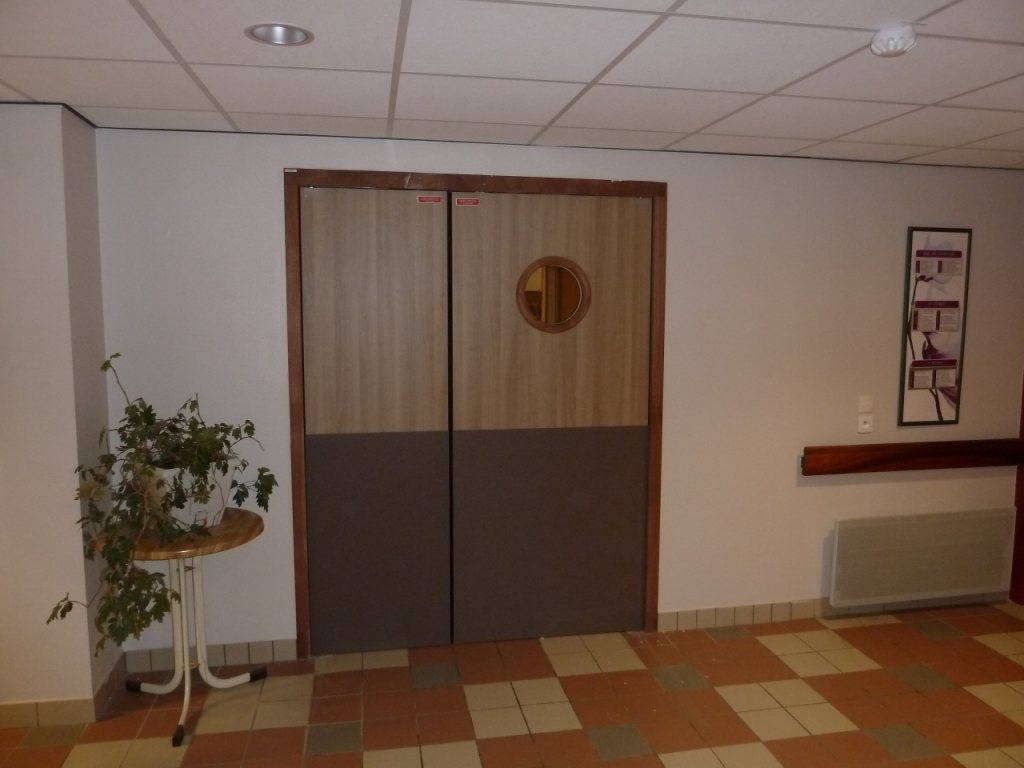 CROUZI -EI90 VVP/09 2V